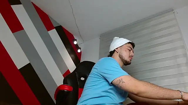 Zac Golden online show from 17, 2, 2026