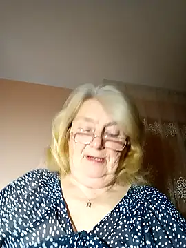 AmyLove353 online show from 22, 11, 2025