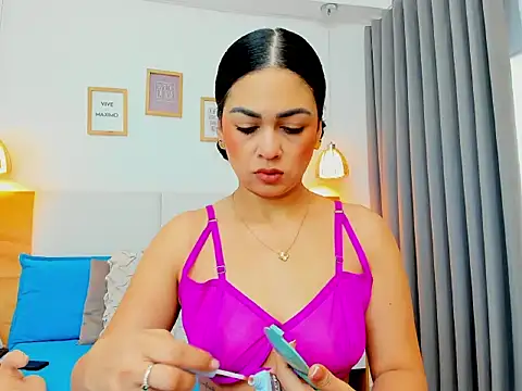 Abbie royy online show from 18, 11, 2025