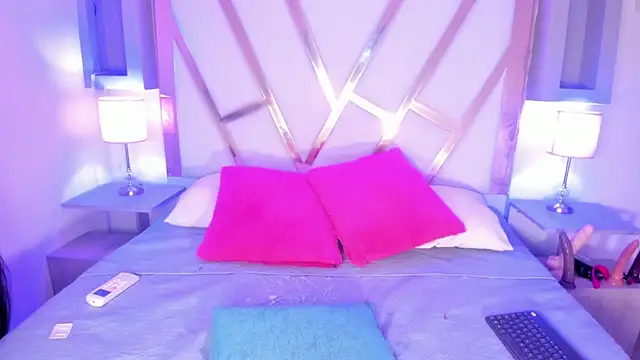 Snapshot of paulina_ruiz_777 chatting on 22, 11, 2025 paulina ruiz 777 online show from 22, 11, 2025