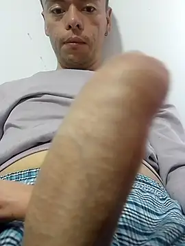 Snapshot of Damian9500 chatting on 30, 10, 2025 Damian9500 online show from 30, 10, 2025