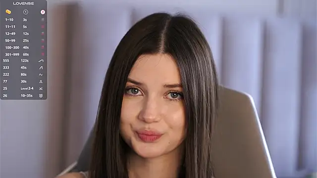 Snapshot of LonnaSkar chatting on 20, 11, 2025 LonnaSkar online show from 20, 11, 2025