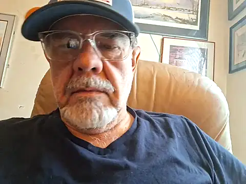 Snapshot of pena633 chatting on 4, 12, 2025 pena633 online show from 4, 12, 2025