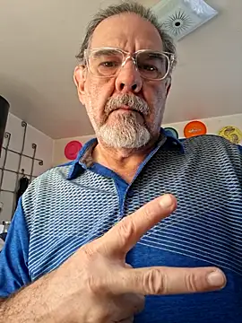 Snapshot of pena633 chatting on 14, 12, 2025 pena633 online show from 14, 12, 2025