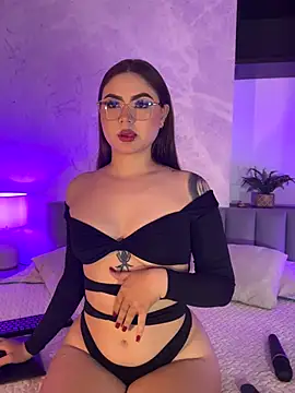 Snapshot of Beella1_ chatting on 22, 10, 2025 Beella1  online show from 22, 10, 2025