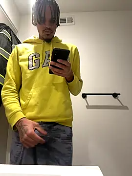 Mrmakeherwet Tez online show from 17, 12, 2025