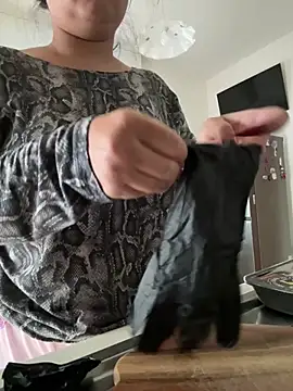 Snapshot of gatitalocahot chatting on 3, 2, 2026 gatitalocahot online show from 3, 2, 2026