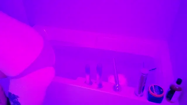 GreenBabyy online show from 17, 3, 2026