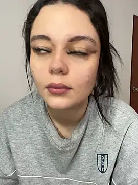 Selena Roa online show from 12, 2, 2026