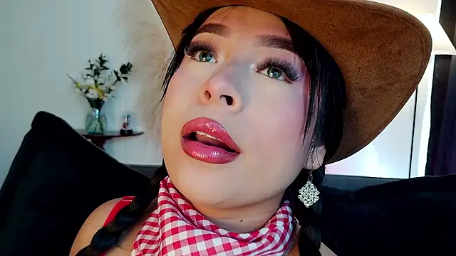 mia roux1 online show from 8, 2, 2026