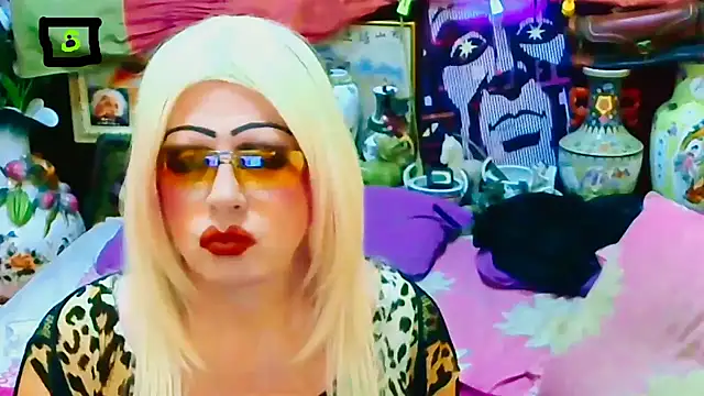 Snapshot of horni4luv chatting on 25, 11, 2025 horni4luv online show from 25, 11, 2025