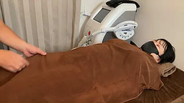 Snapshot of HaramaseSeitai chatting on 28, 10, 2025 HaramaseSeitai online show from 28, 10, 2025