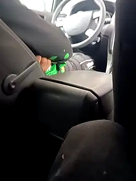 Adrian987Gg online show from 24, 10, 2025