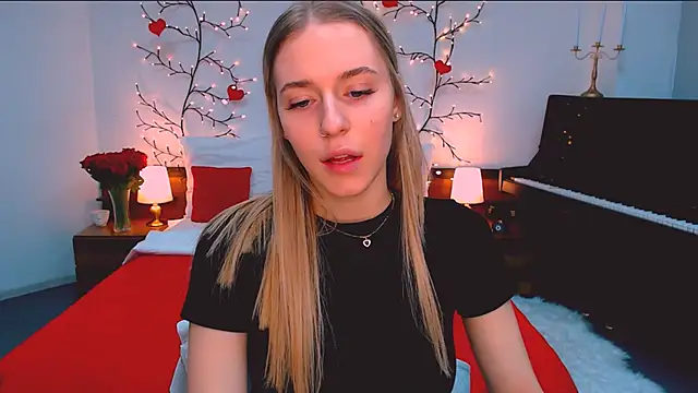 Snapshot of sassy_cutie chatting on 3, 12, 2025 sassy cutie online show from 3, 12, 2025