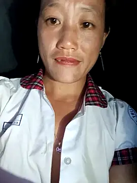 Snapshot of Phantamay chatting on 4, 11, 2025 Phantamay online show from 4, 11, 2025