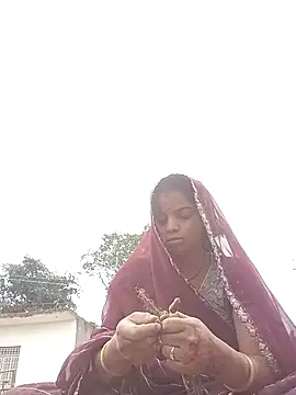 Poonam cute online show from 31, 10, 2025