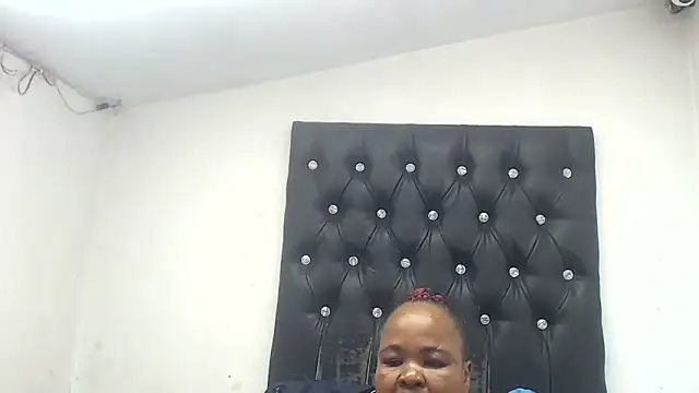 MatureMilfxxx online show from 6, 3, 2026