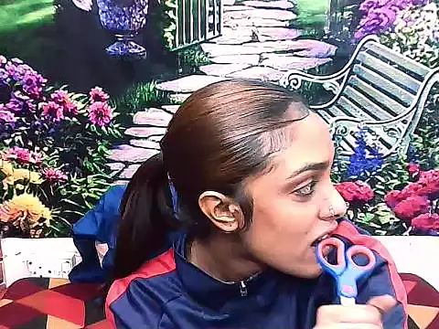 IndianPretty1 online show from 7, 11, 2025