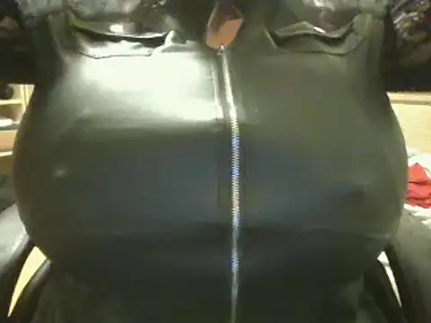 Snapshot of guywithboobs chatting on 17, 2, 2026 guywithboobs online show from 17, 2, 2026