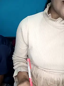 CoupleShow 432 online show from 25, 11, 2025