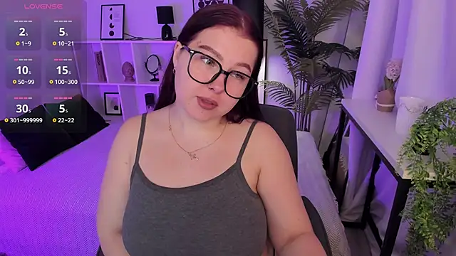 EffyBlush online show from 23, 11, 2025