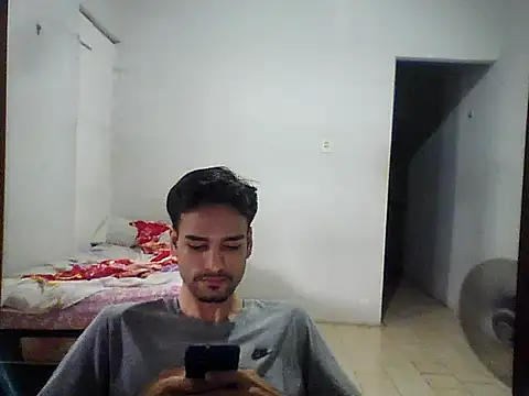 Snapshot of godboy_69 chatting on 11, 11, 2025 godboy 69 online show from 11, 11, 2025