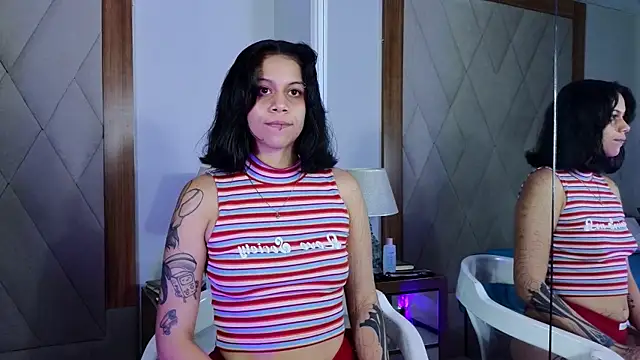 Snapshot of Athenea_sky_ chatting on 6, 11, 2025 Athenea sky online show from 6, 11, 2025