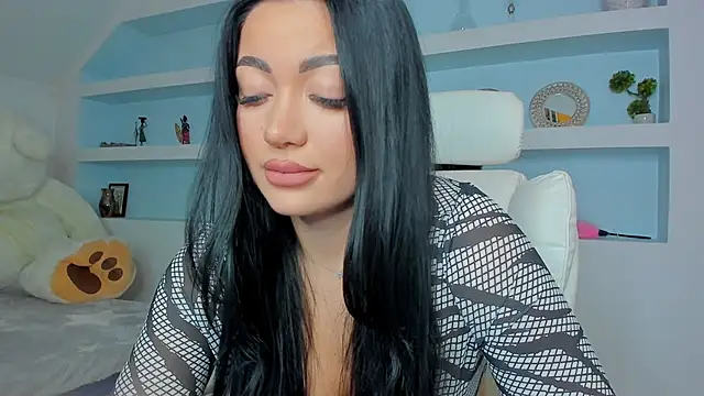 Snapshot of juliexxx chatting on 17, 11, 2025 juliexxx online show from 17, 11, 2025