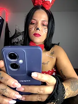 tattyHot95 online show from 1, 11, 2025