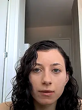 Snapshot of Meiii27 chatting on 4, 11, 2025 Meiii27 online show from 4, 11, 2025