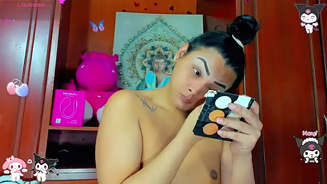 Snapshot of Zulema_Zahirx chatting on 25, 10, 2025 Zulema Zahirx online show from 25, 10, 2025