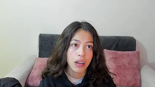 emily jonessxx online show from 2, 12, 2025