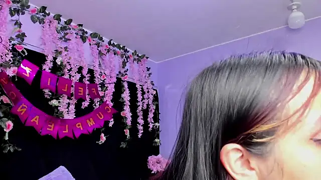 Gabyy Cooper  online show from 4, 11, 2025