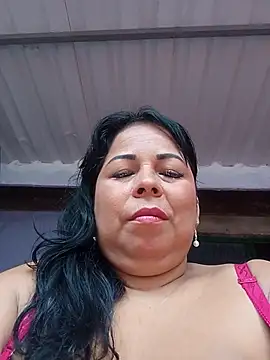 Snapshot of mother2-divorced chatting on 18, 4, 2026 mother2-divorced online show from 18, 4, 2026