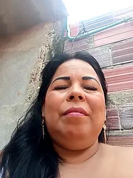 Snapshot of mother2-divorced chatting on 8, 5, 2026 mother2-divorced online show from 8, 5, 2026