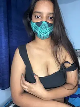 Snapshot of Cute_Marina chatting on 4, 11, 2025 Cute Marina online show from 4, 11, 2025