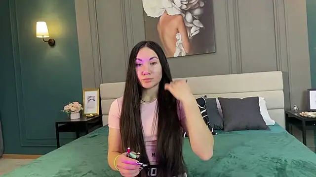 Adele Shy online show from 29, 10, 2025