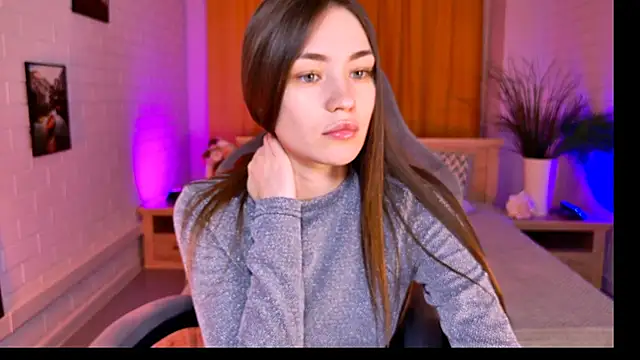 lollyrais online show from 7, 4, 2026