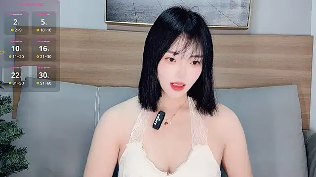 Snapshot of upoo7lt chatting on 4, 12, 2025 upoo7lt online show from 4, 12, 2025