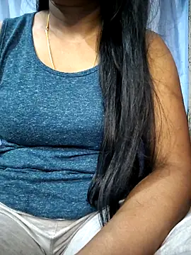 Ezabelljohn online show from 18, 4, 2026