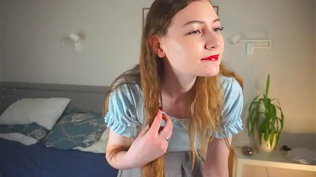 MegganKinson online show from 4, 11, 2025