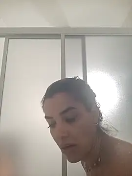 Snapshot of DESIRIE0609 chatting on 28, 10, 2025 DESIRIE0609 online show from 28, 10, 2025