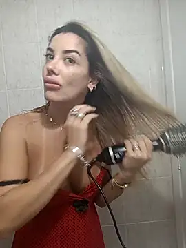 Snapshot of DESIRIE0609 chatting on 1, 11, 2025 DESIRIE0609 online show from 1, 11, 2025