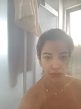 Snapshot of DESIRIE0609 chatting on 11, 11, 2025 DESIRIE0609 online show from 11, 11, 2025