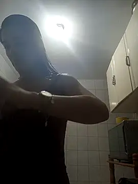 Snapshot of DESIRIE0609 chatting on 13, 11, 2025 DESIRIE0609 online show from 13, 11, 2025