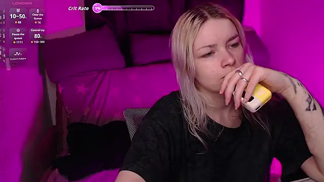 CherryNight6 online show from 18, 3, 2026