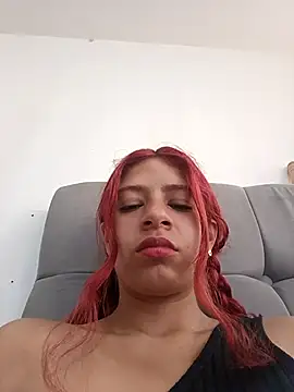 Snapshot of Lunatemptress4 chatting on 19, 12, 2025 Lunatemptress4 online show from 19, 12, 2025