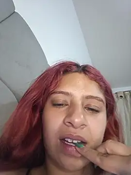 Snapshot of Lunatemptress4 chatting on 9, 1, 2026 Lunatemptress4 online show from 9, 1, 2026