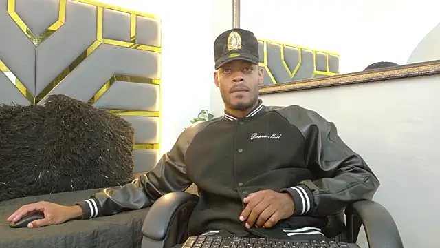 Snapshot of Neytanmalcon chatting on 4, 11, 2025 Neytanmalcon online show from 4, 11, 2025