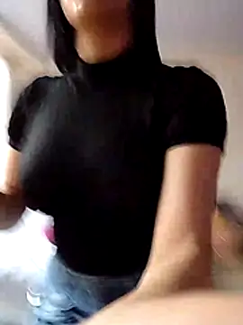 Nuvi jonhs online show from 4, 11, 2025